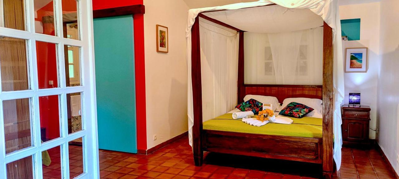 Mabouya Ecolodges Deshaies Esterno foto